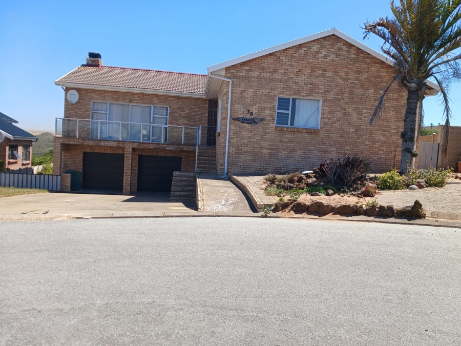 3 Bedroom Property for Sale in Stilbaai Wes Western Cape